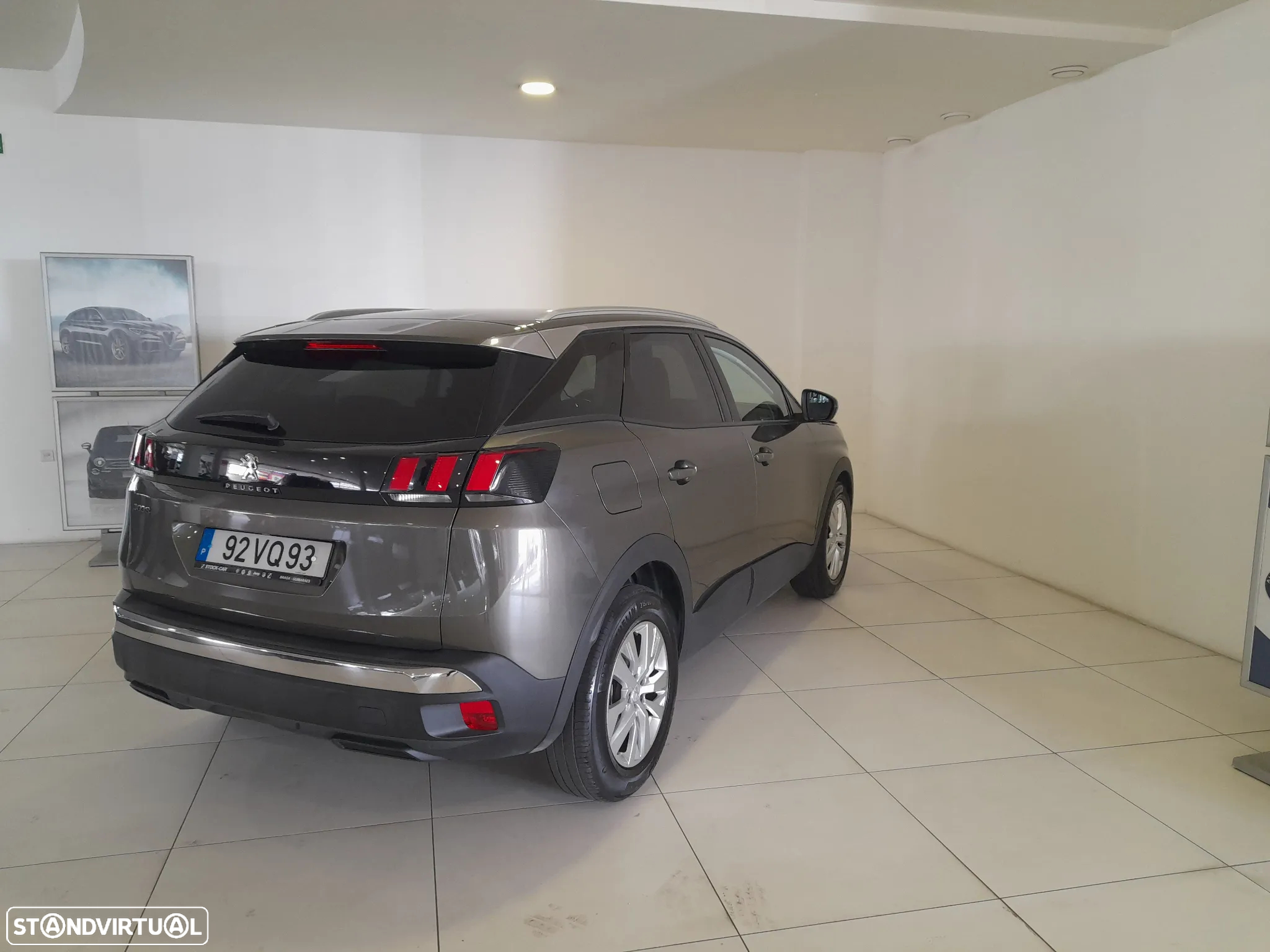 Peugeot 3008 1.5 BlueHDi Active - 4
