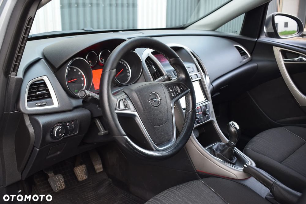 Opel Astra 1.4 Turbo Edition - 14