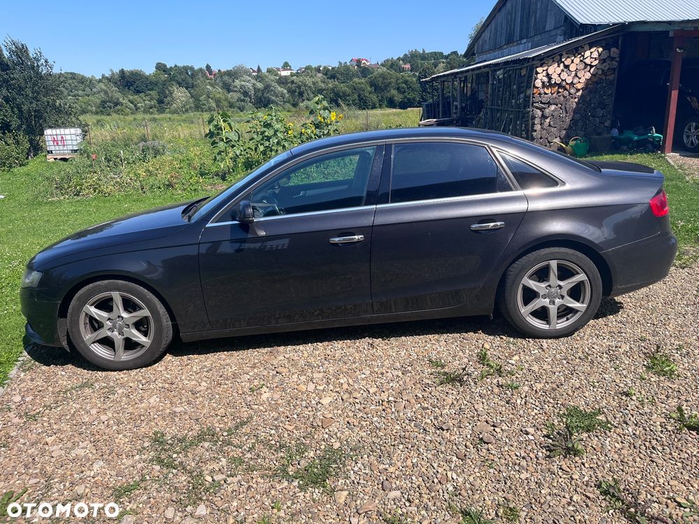 Audi A4 Limousine - 2