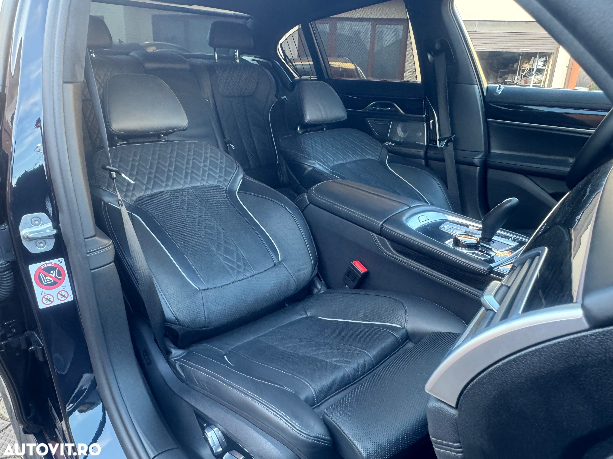 BMW Seria 7 750d xDrive - 15