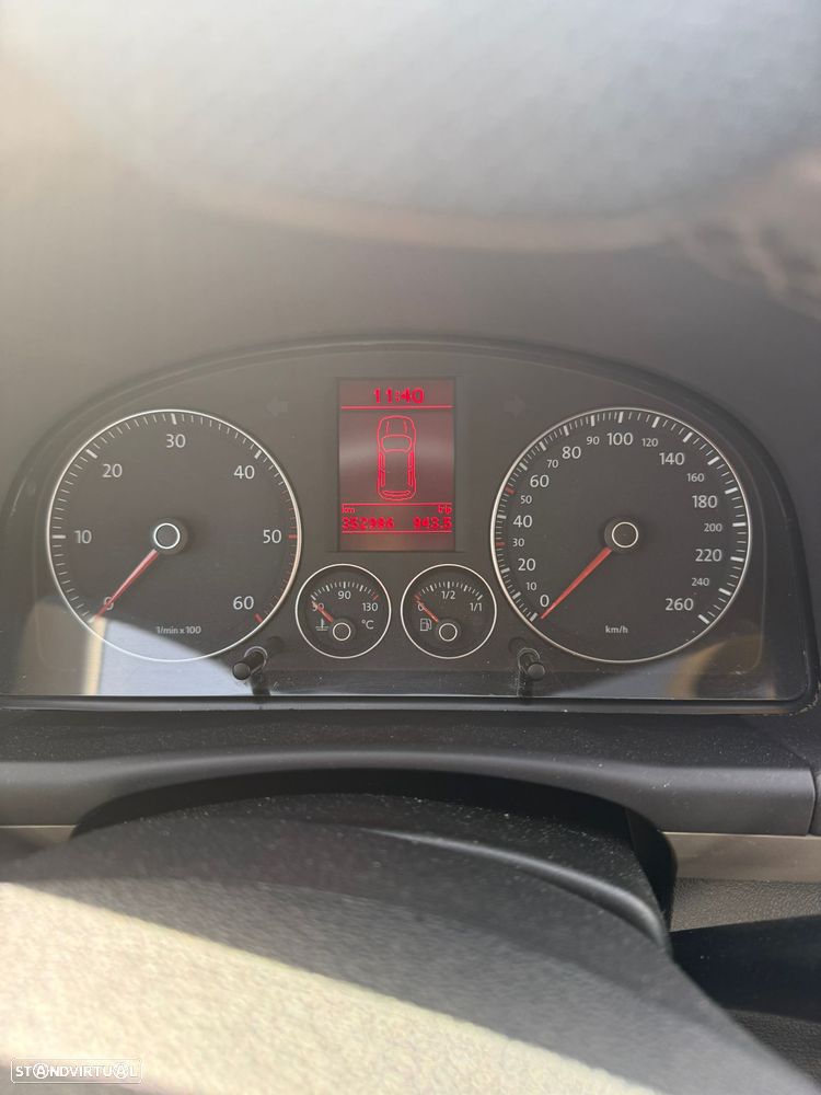 VW Touran 1.9 TDi Conceptl BlueM. 7L - 12