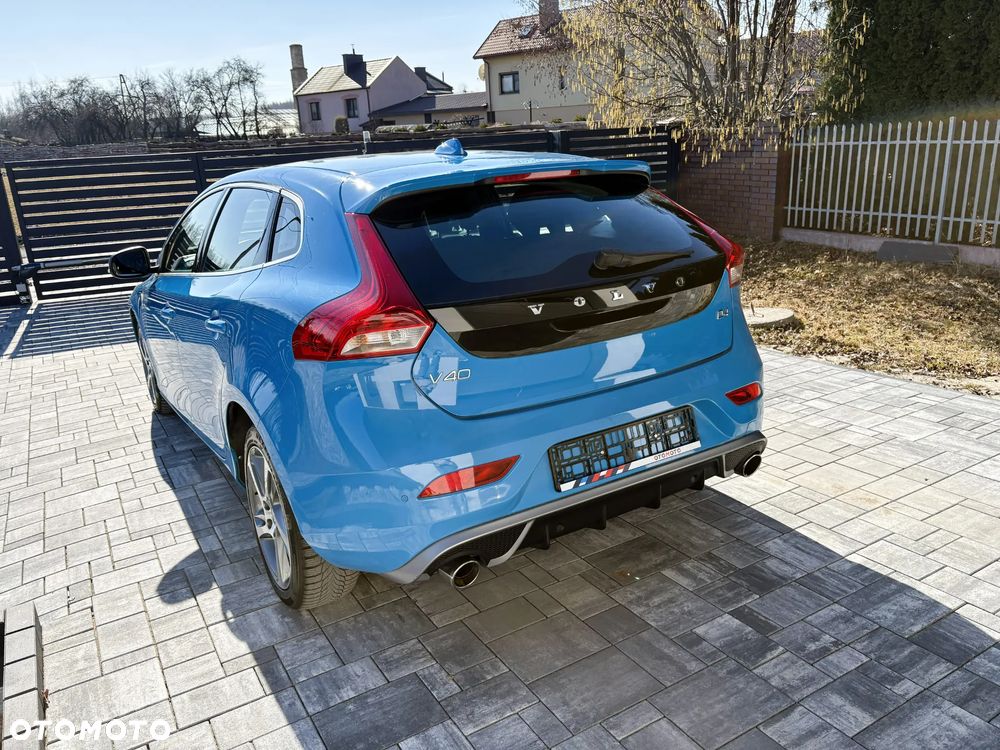 Volvo V40 D4 Geartronic RDesign - 7