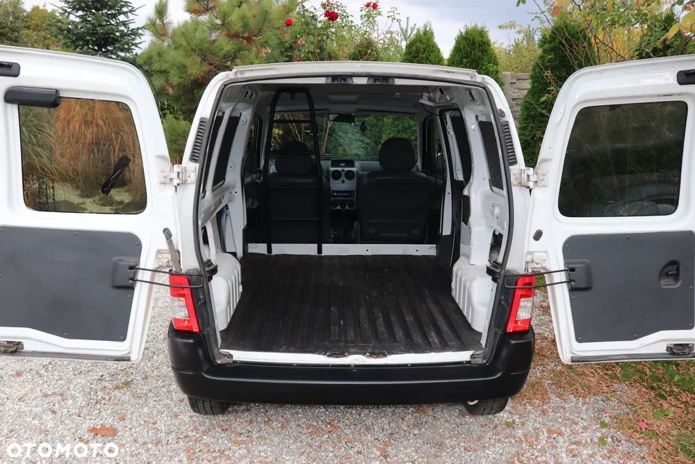 Citroën BERLINGO - 22