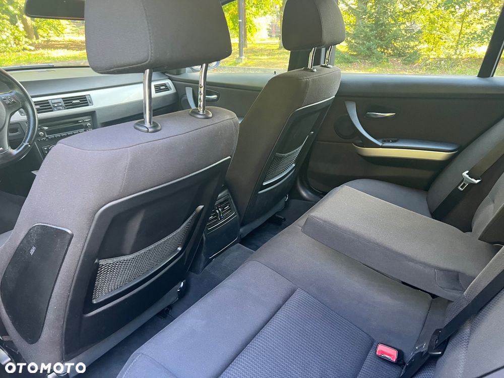 BMW Seria 3 - 29