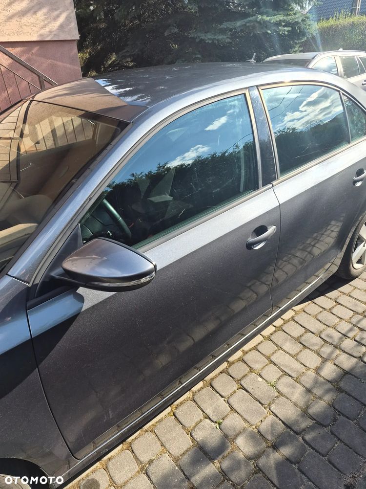 Volkswagen Jetta 1.4 TSI Comfortline - 5