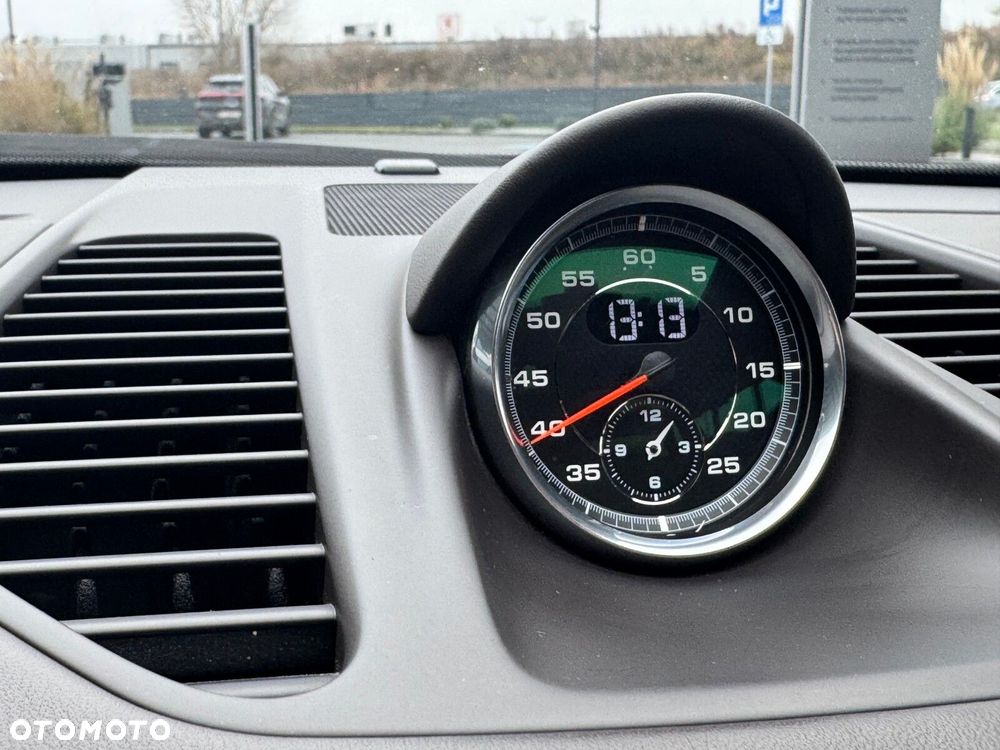 Porsche 911 Carrera 4S PDK - 17