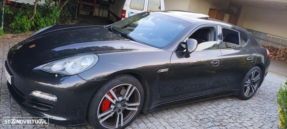 Porsche Panamera - 3