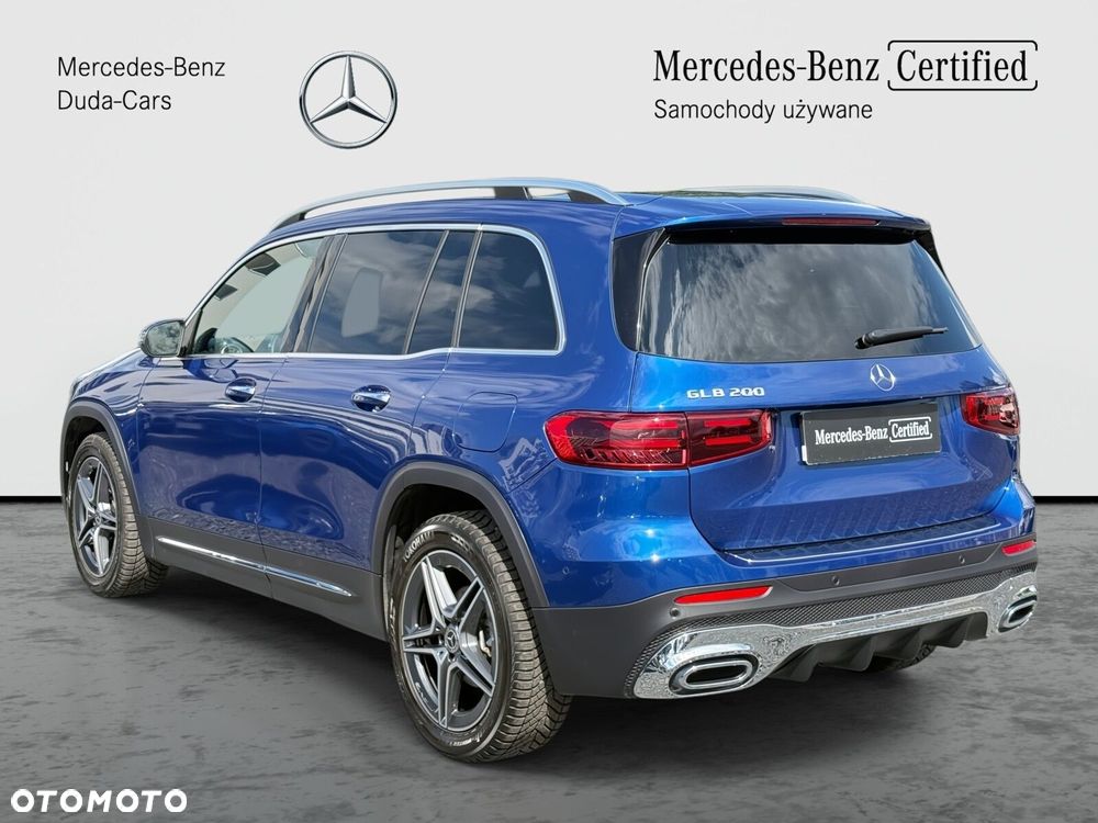 Mercedes-Benz GLB 200 7G-DCT - 4