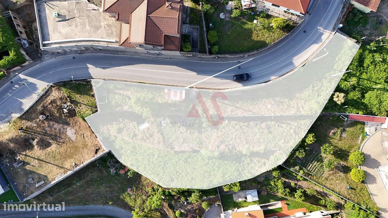 Terreno para Construção em Gonça, Guimarães – 1.580 m² - Grande imagem: 2/3