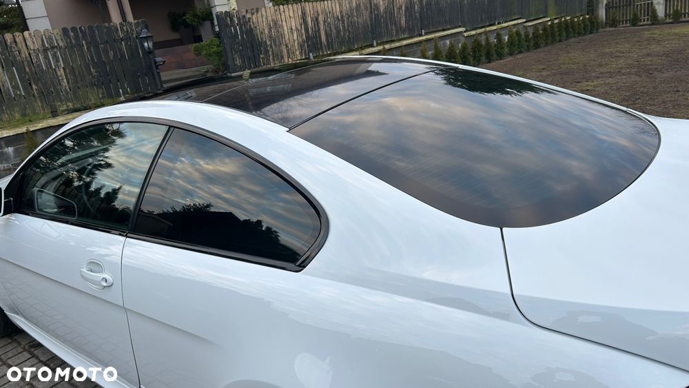 BMW Seria 6 650 i - 36