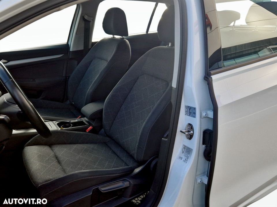 Volkswagen Golf 1.0 TSI Life - 11