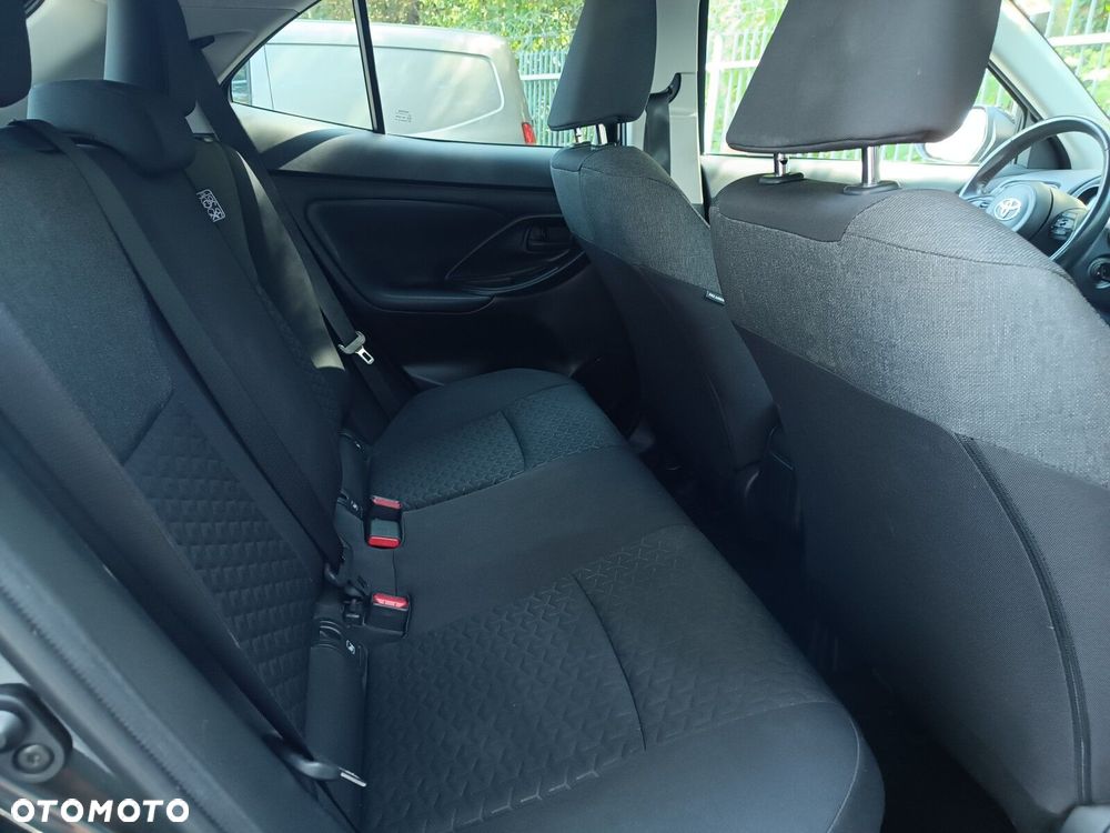 Toyota Yaris Cross Hybrid 1.5 Comfort - 27