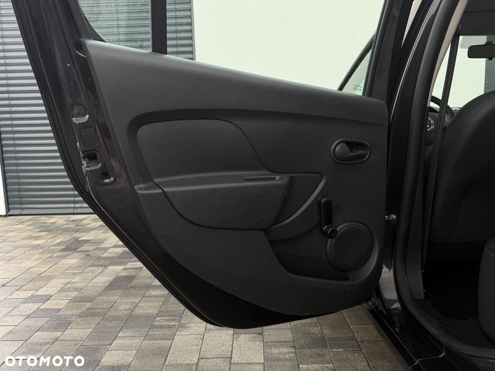 Dacia Sandero 1.2 16V 75 Essentiel - 29