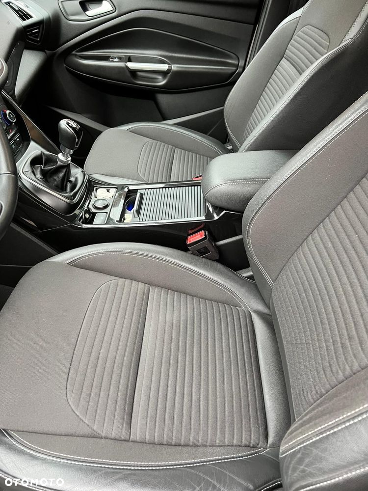 Ford Kuga - 6