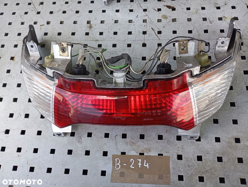 lampa tył suzuki burgman uh 125 02-06r - 4