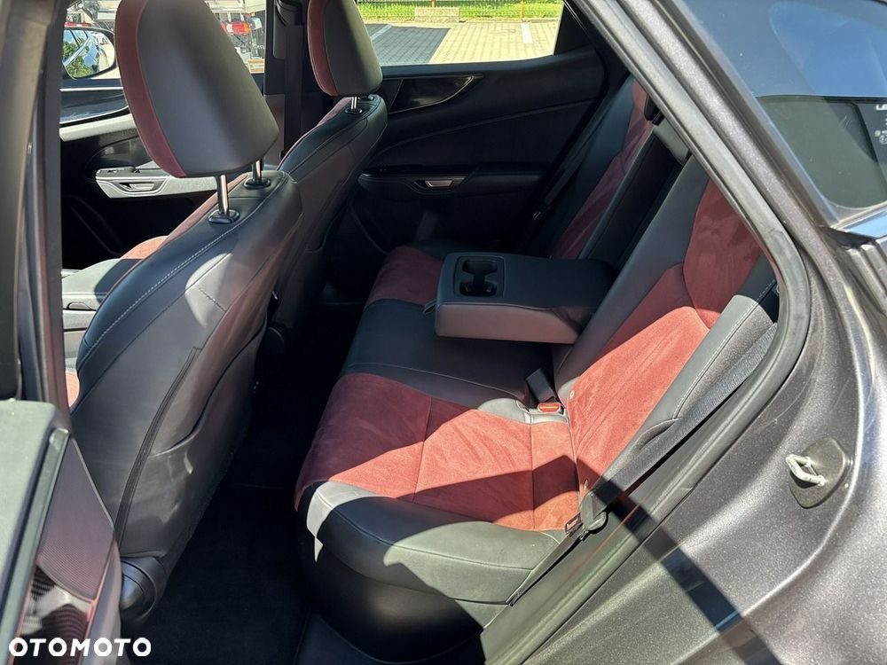 Lexus NX - 19