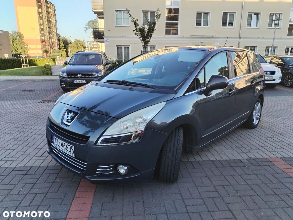 Peugeot 5008 - 1