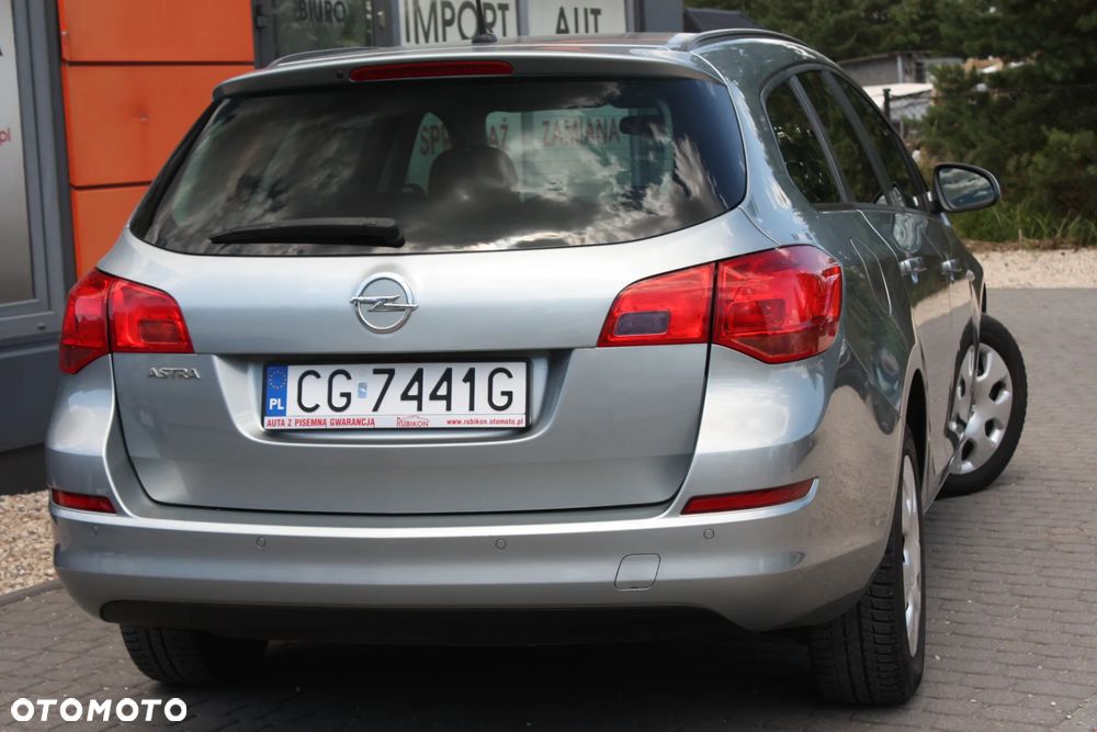 Opel Astra 1.6 Automatik Innovation - 16