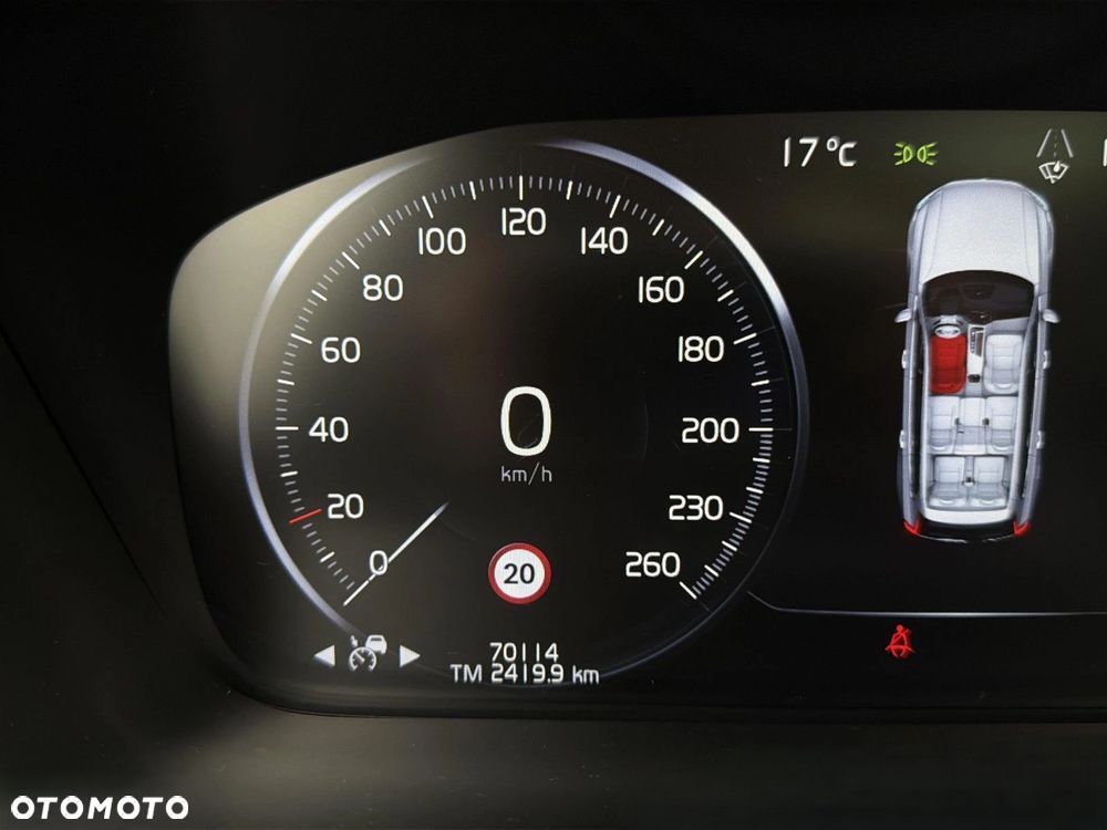 Volvo XC 90 T8 AWD Plug-In Hybrid R-Design 7os - 11