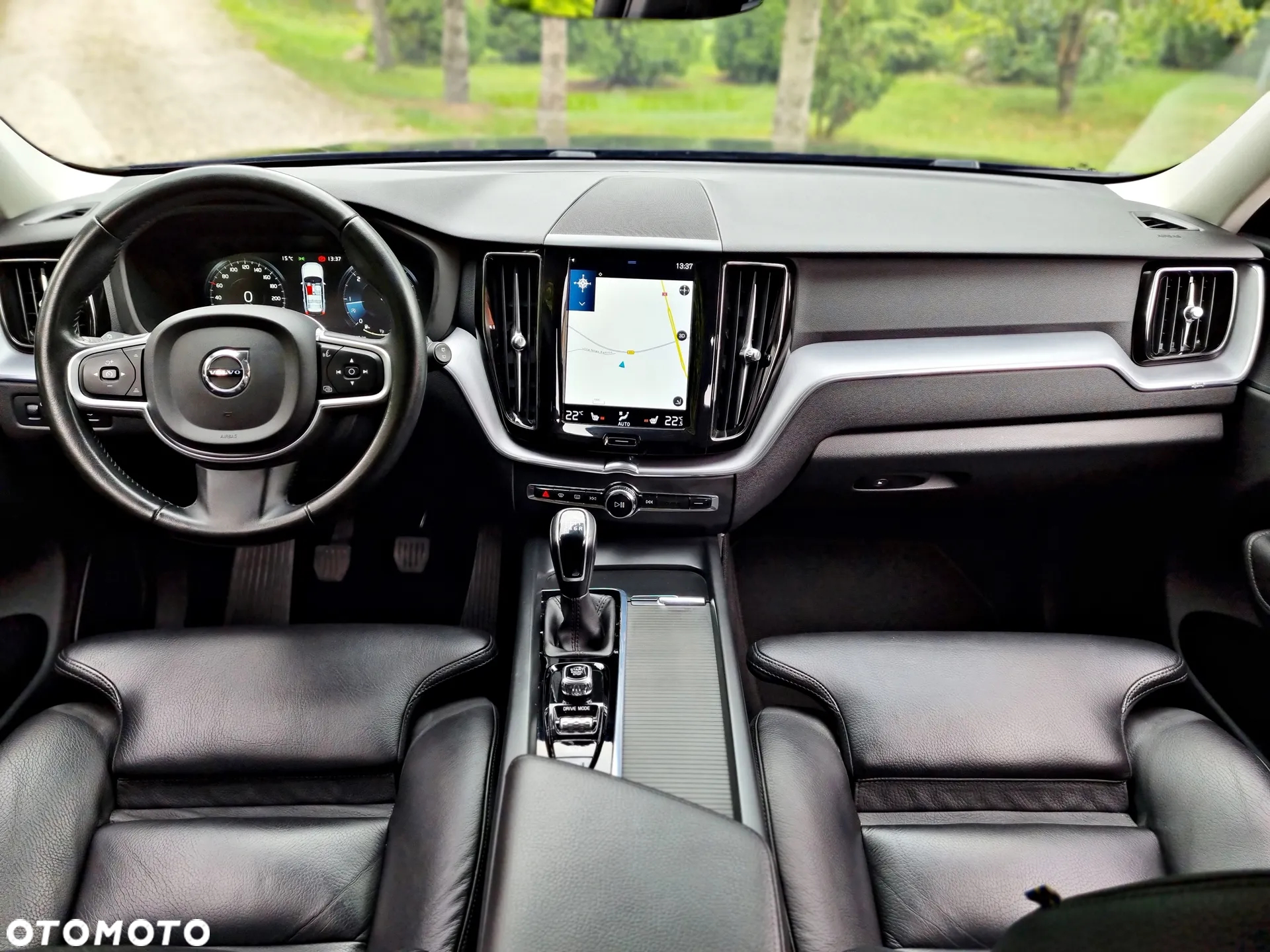 Volvo XC 60 D3 Momentum Pro - 31