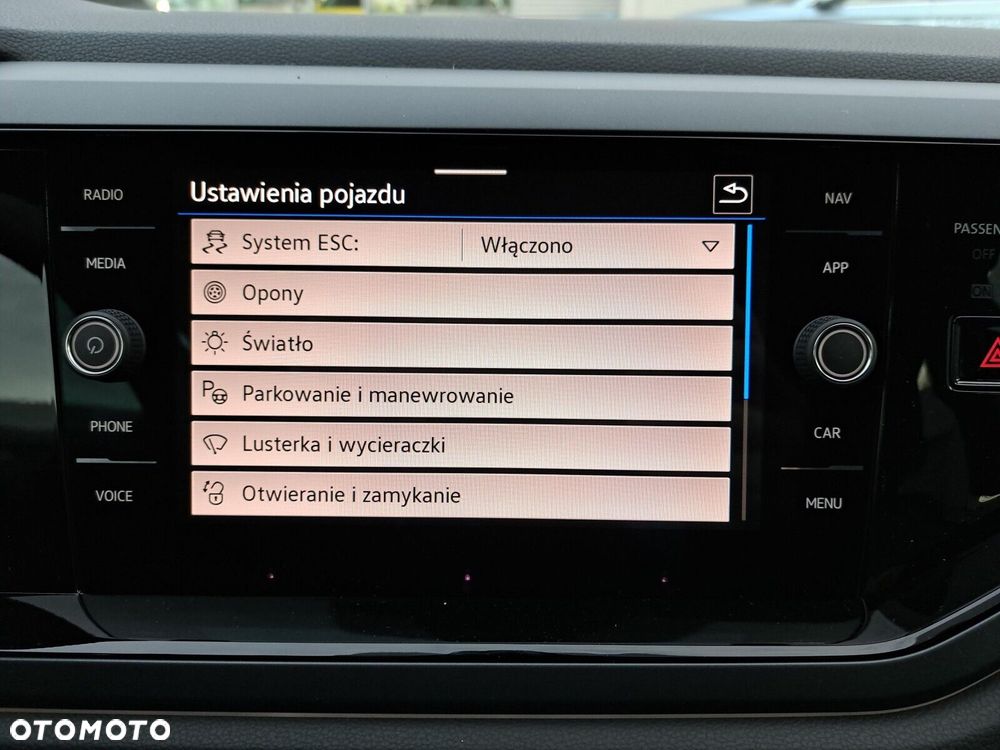 Volkswagen Taigo - 38