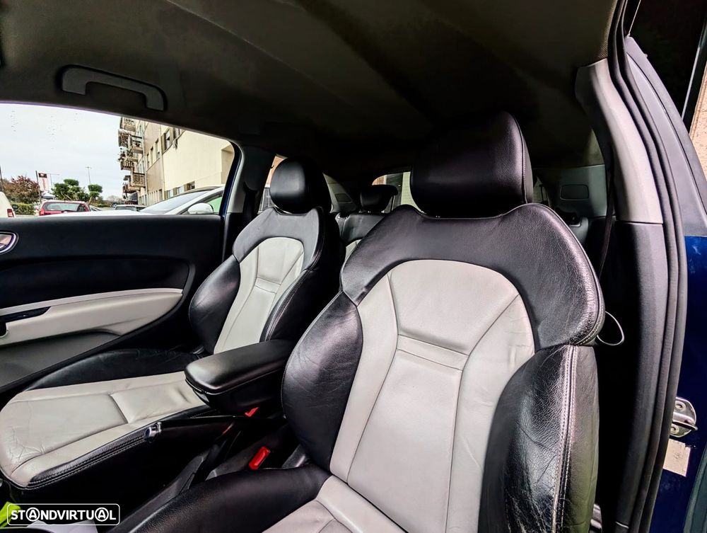 Audi A1 1.6 TDI Sport - 15