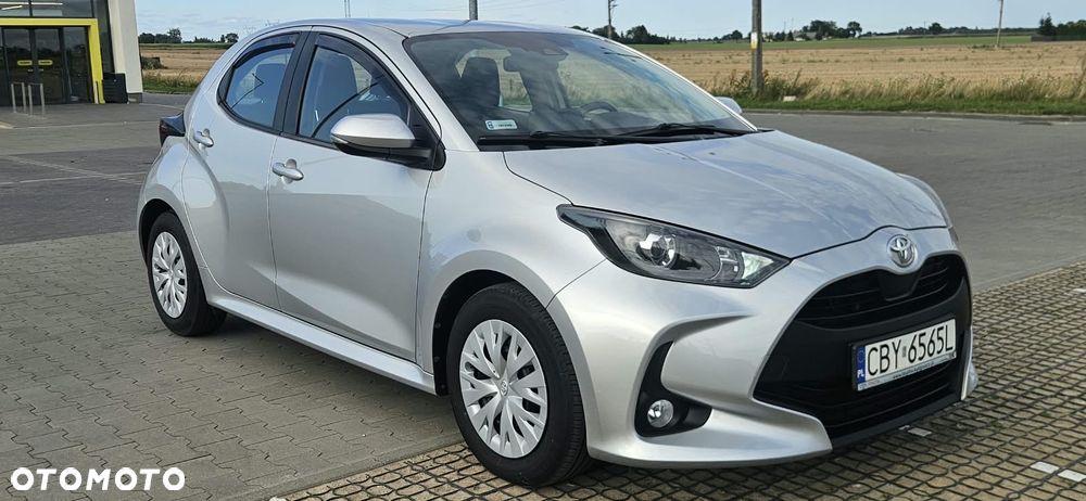Toyota Yaris - 1