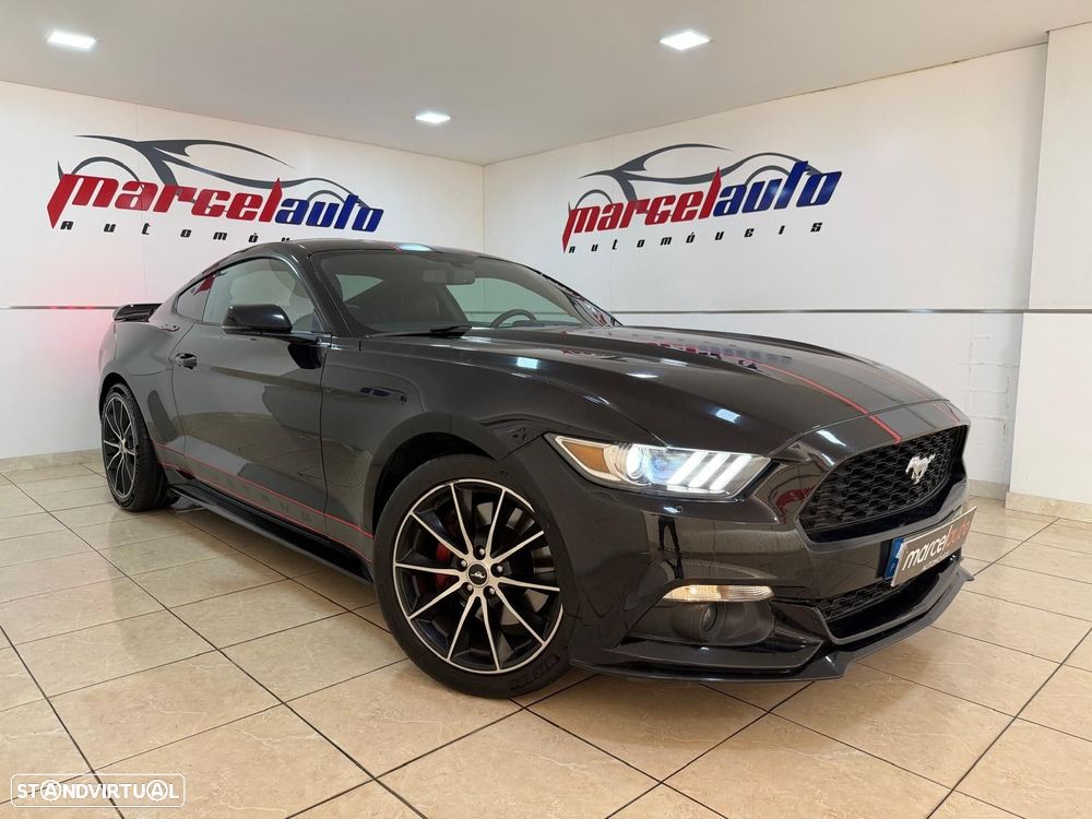 Ford Mustang 2.3i EcoBoost Aut. - 3
