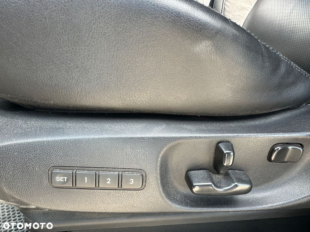 Mazda CX-9 - 17
