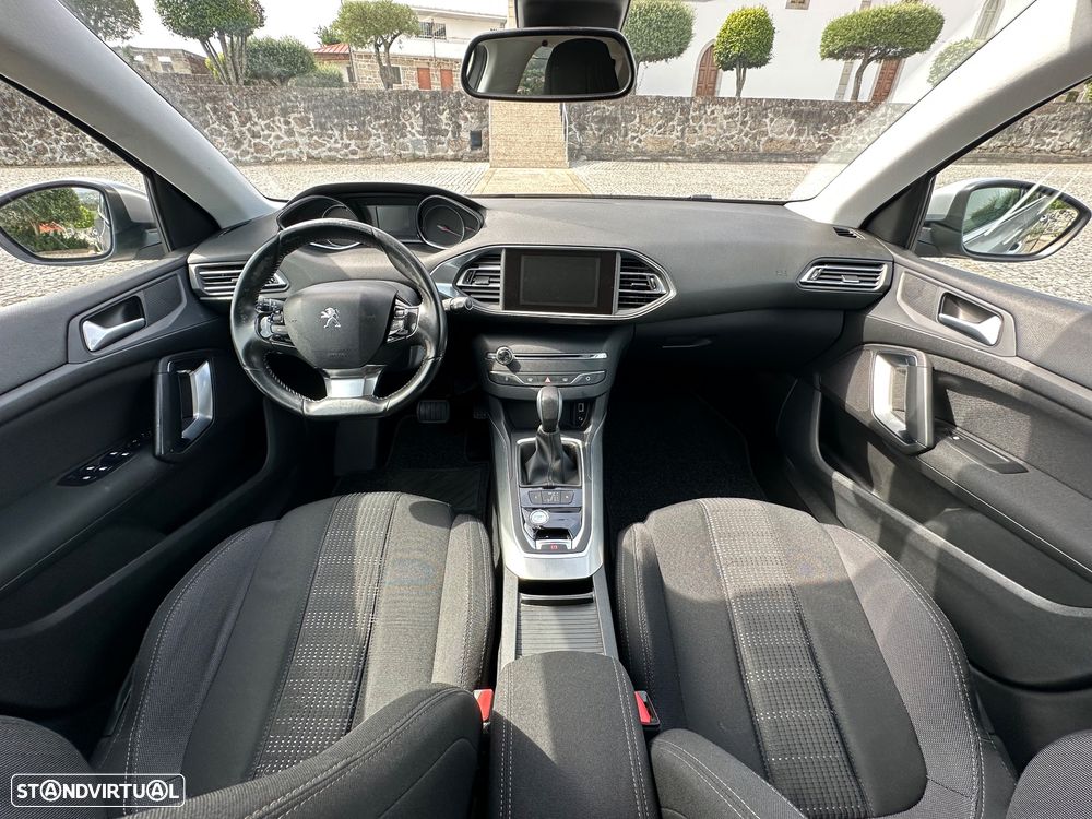 Peugeot 308 SW 1.6 BlueHDi Allure J18 EAT6 - 30