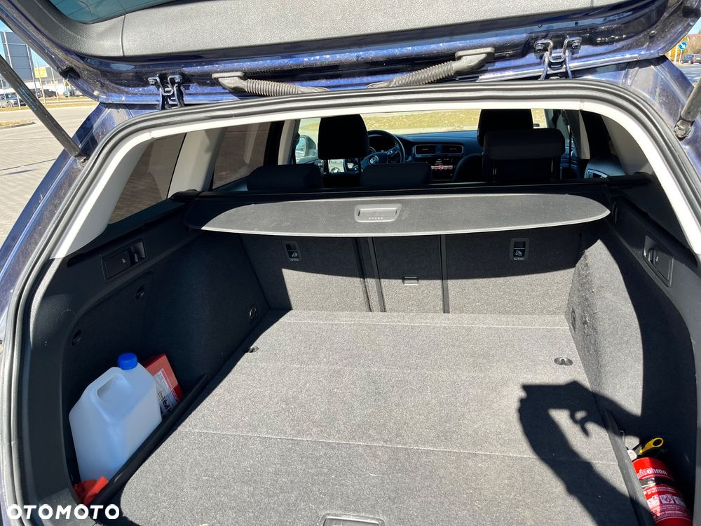 Volkswagen Golf - 17