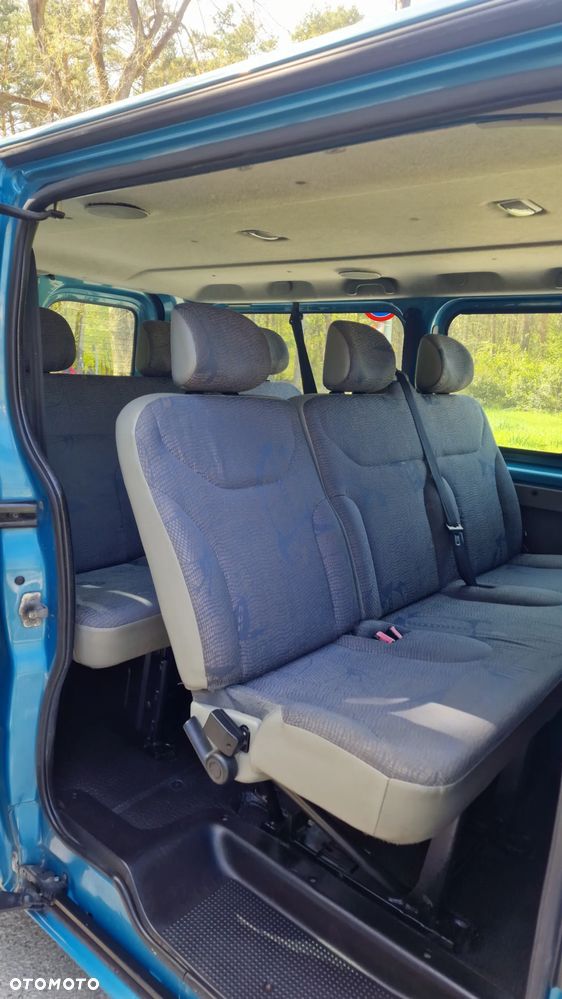 Renault Trafic Passenger Expression - 14
