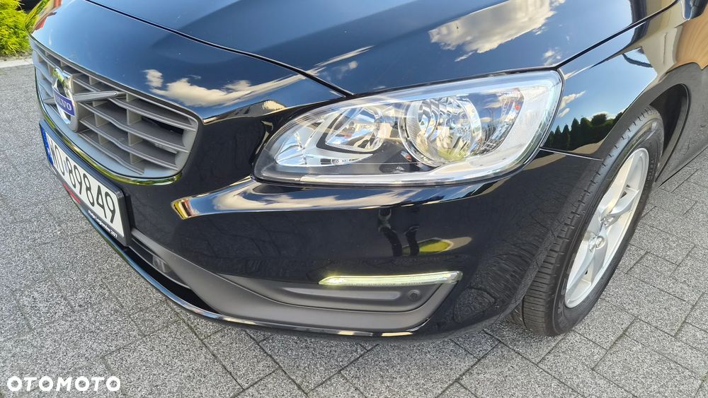 Volvo V60 D2 Kinetic - 26
