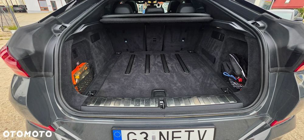 BMW X6 - 21