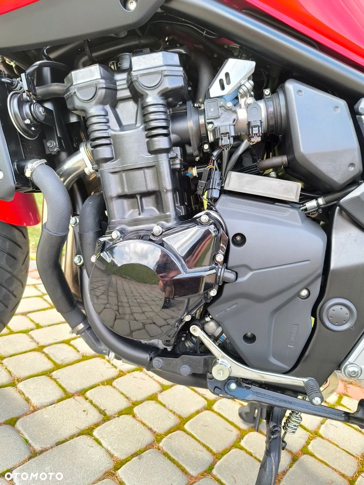 Suzuki Bandit - 12