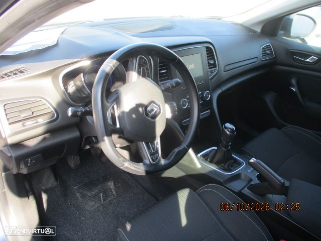 Renault Mégane 1.5 dCi Bose Edition - 7