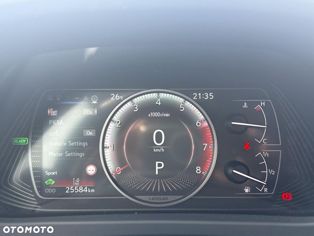 Lexus UX - 28