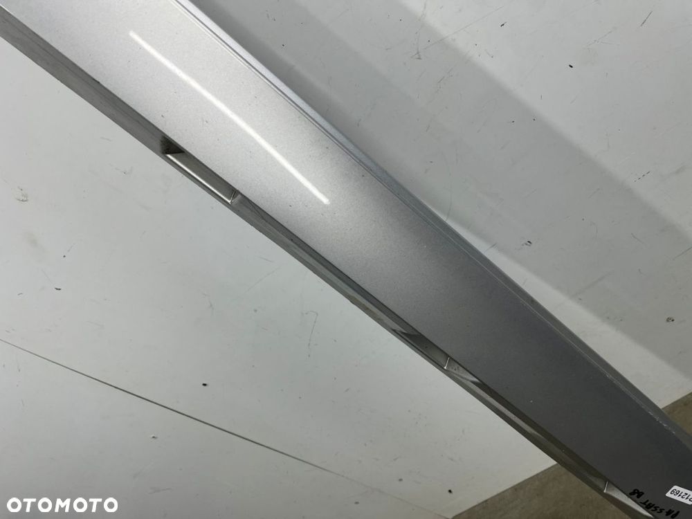 Nakładka progu VW Passat B8 14-23r. prawa listwa prawy próg zewnętrzny 3G0853858 - 6