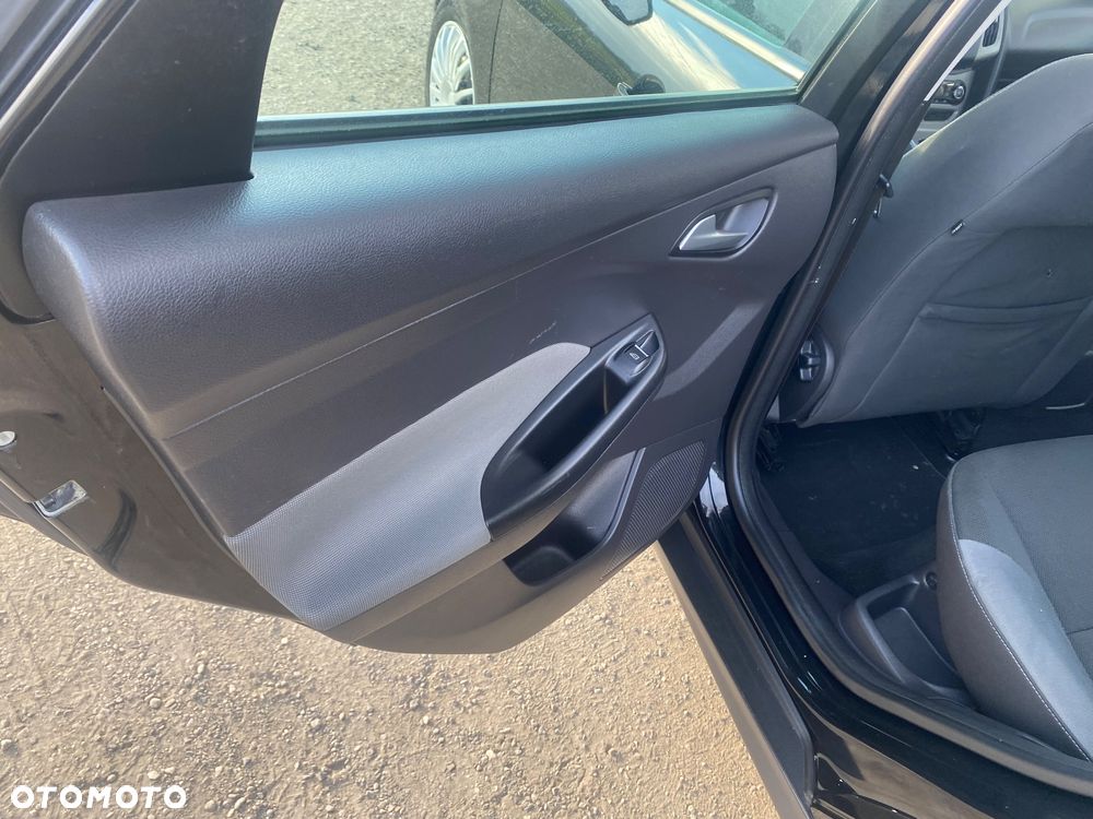 Ford Focus - 10