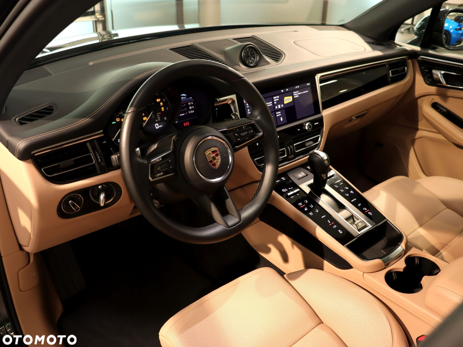 Porsche Macan - 15