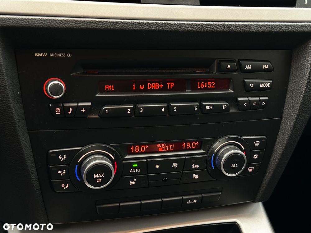 BMW Seria 3 316d - 19