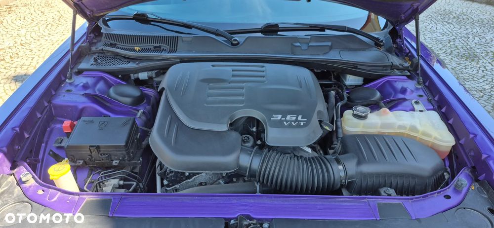 Dodge Challenger - 27
