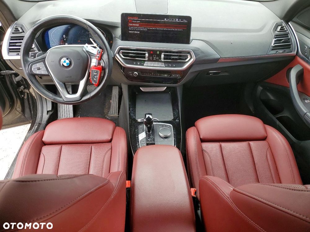 BMW X3 xDrive30i - 11