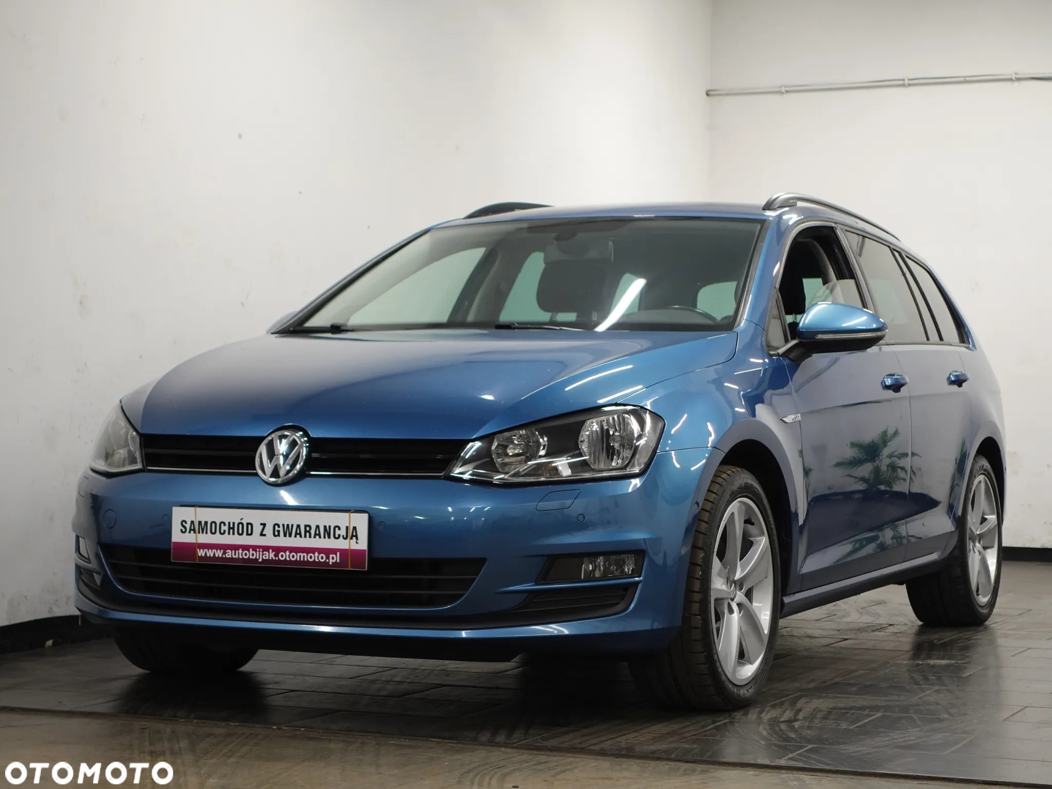 Volkswagen Golf 1.6 TDI 4Motion BlueMotion Technology Cup - 3