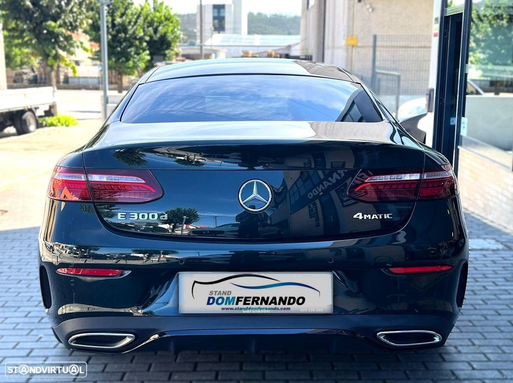 Mercedes-Benz E 300 d AMG Line 4Matic Aut. - 42