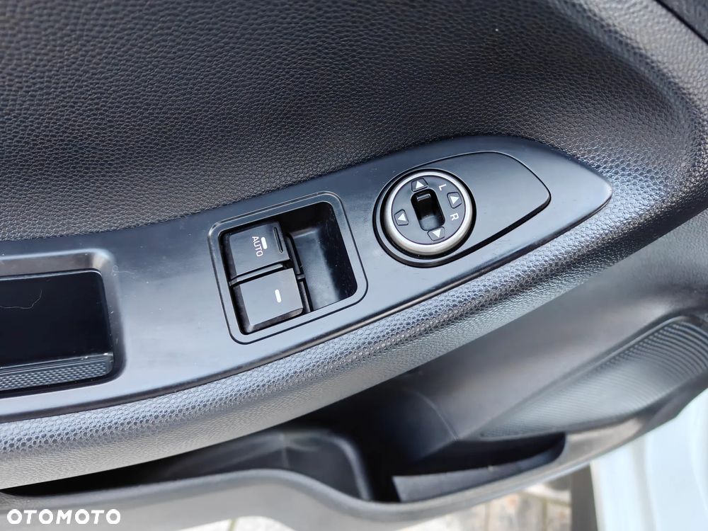 Hyundai i20 1.4 Premium - 8