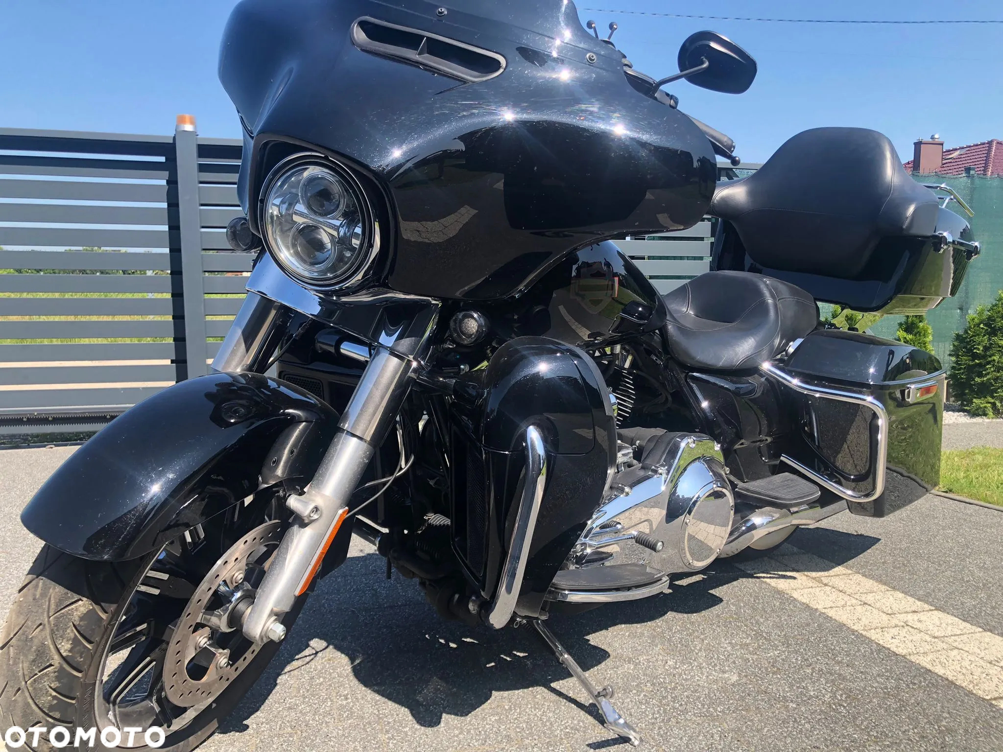 Harley-Davidson Touring Electra Glide - 2