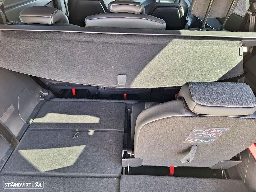 Peugeot 5008 1.2 PureTech Allure Pack - 44