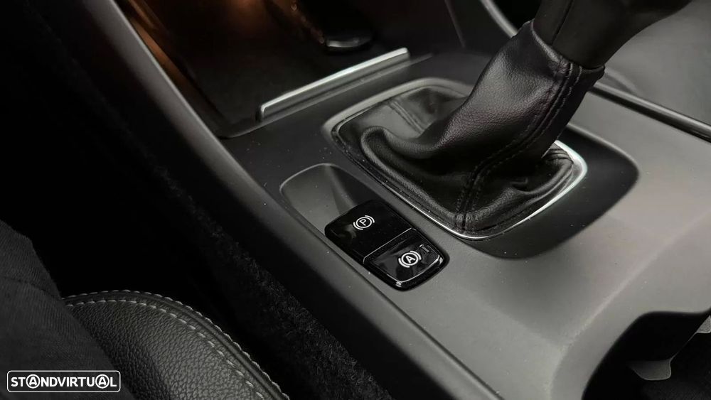 Volvo XC 40 - 27