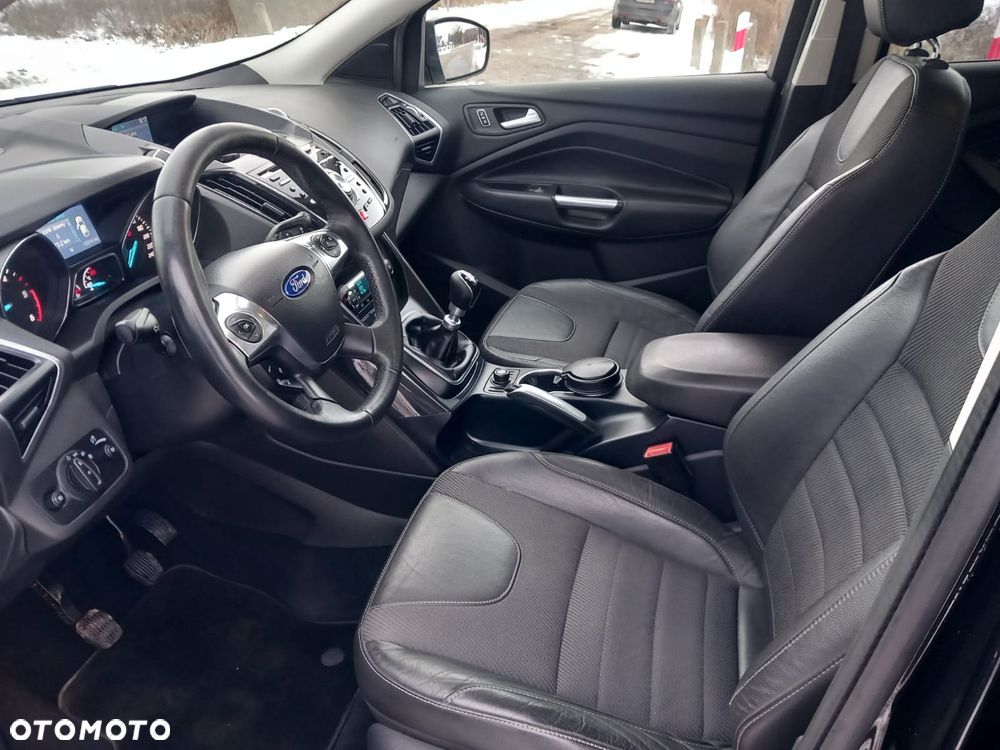 Ford Kuga 2.0 TDCi 4x4 Titanium - 11